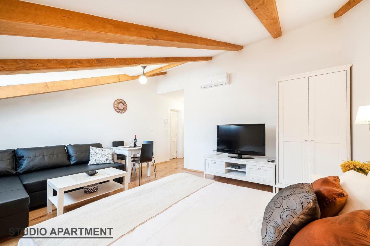Apartments Rialto Gallery Šibenik Buitenkant foto